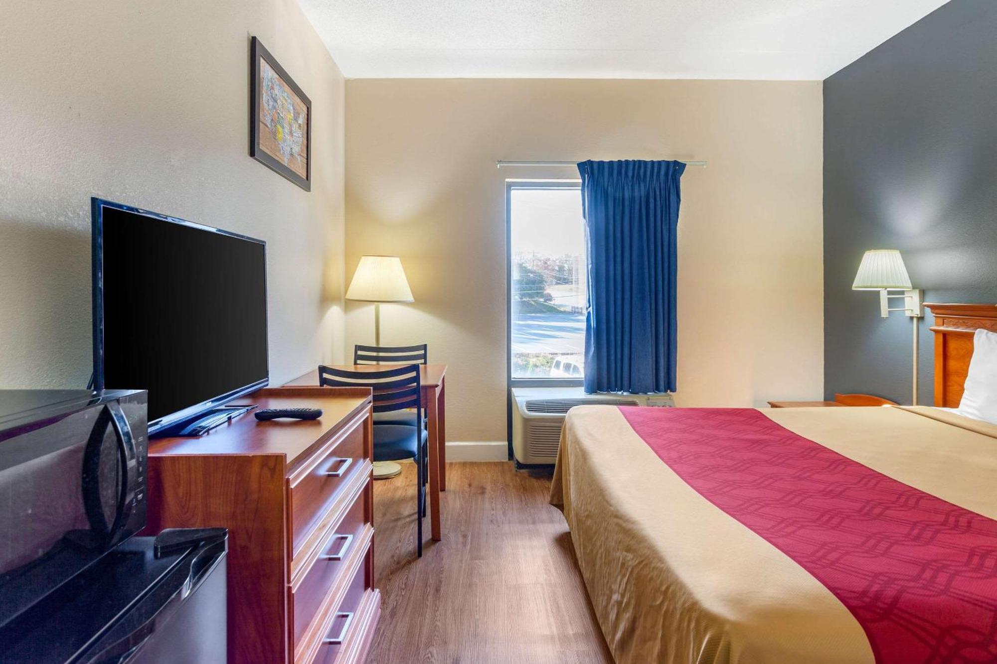 Econo Lodge Lookout Mountain Чатануга Екстериор снимка