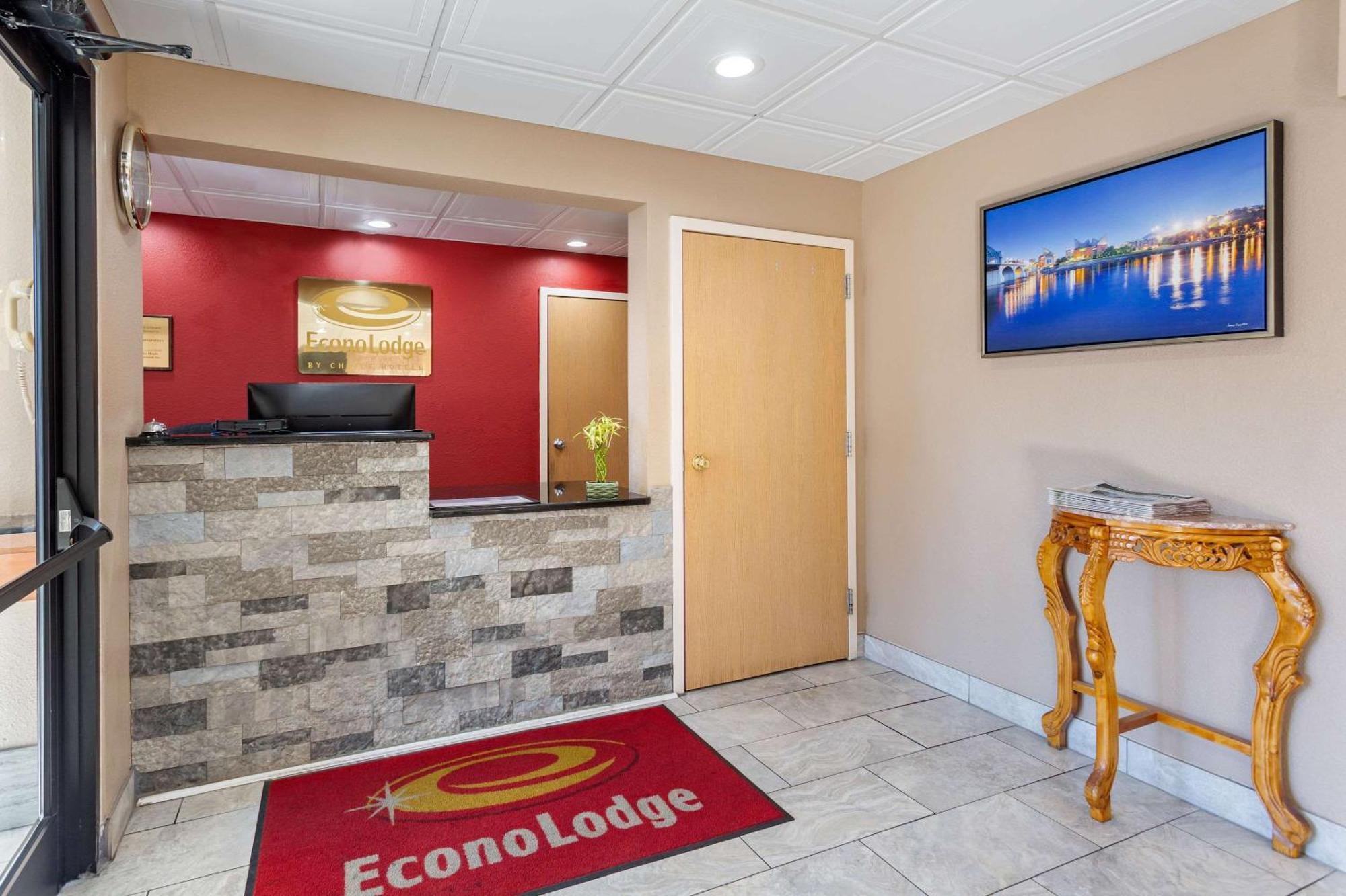 Econo Lodge Lookout Mountain Чатануга Екстериор снимка